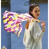 Kép 1/3 - Mystyle lila-sárga árnyalatú nagy selyemkendő 